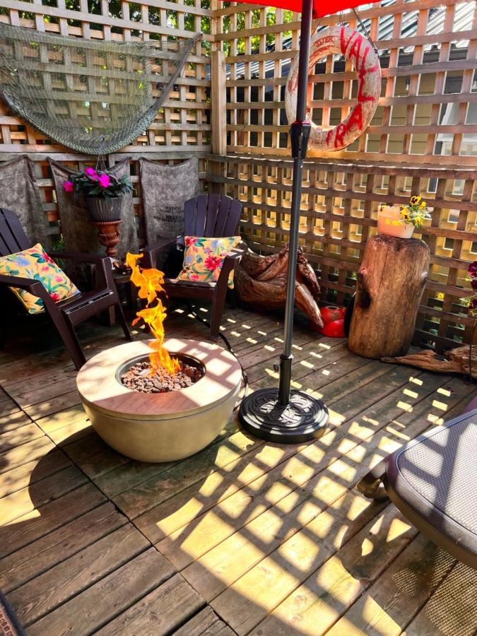 Отель Seas The Day House 5 Star Hottub Pets Bbq Fire Premier Location Гибсонс Экстерьер фото